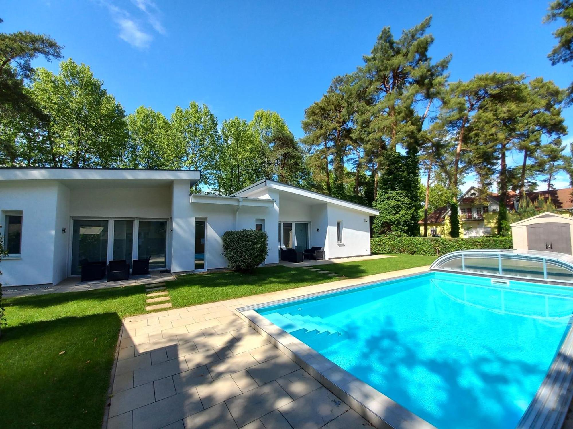 Villa Bori Siofok Exterior photo